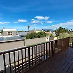 Lovely 2 Bedroom Condo With Balcony And A View!